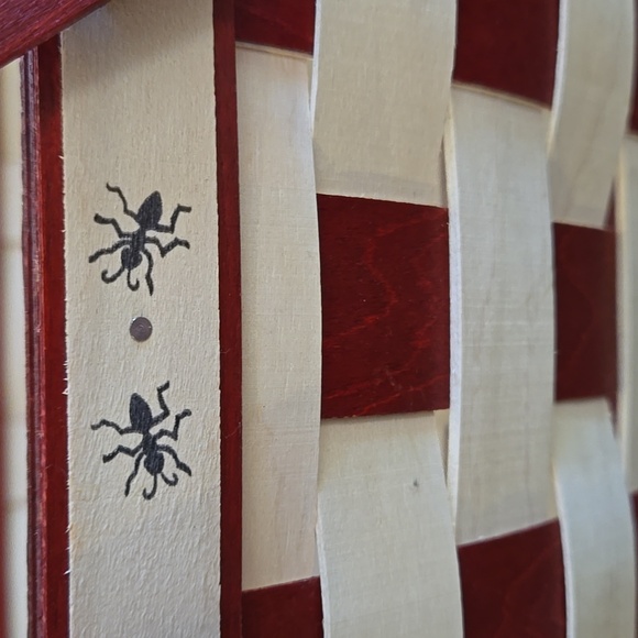 Lonaberger Ants Marching - Picture 3 of 3